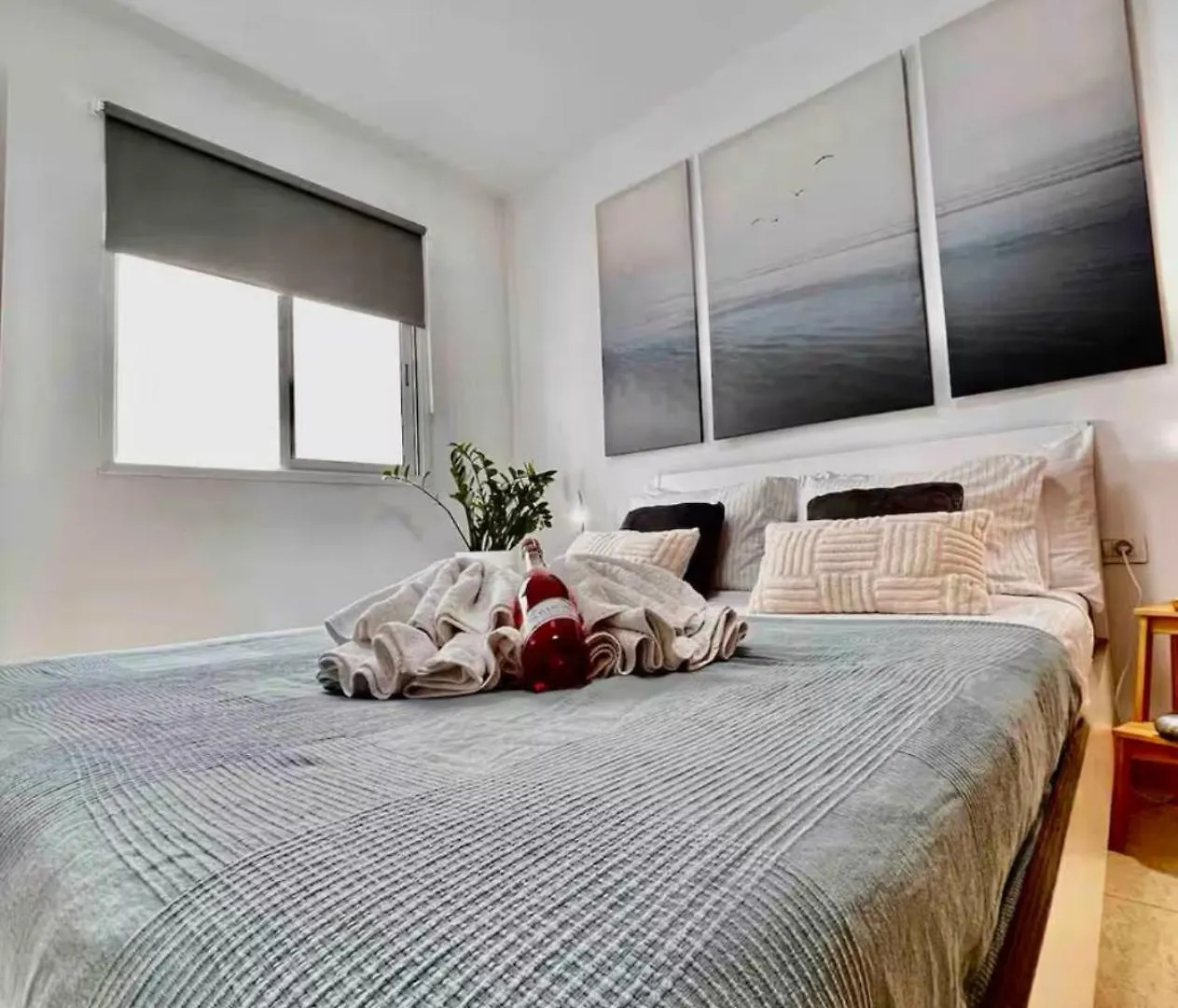 Apartment Penthouse With Sunset View Near The Beach La Listada